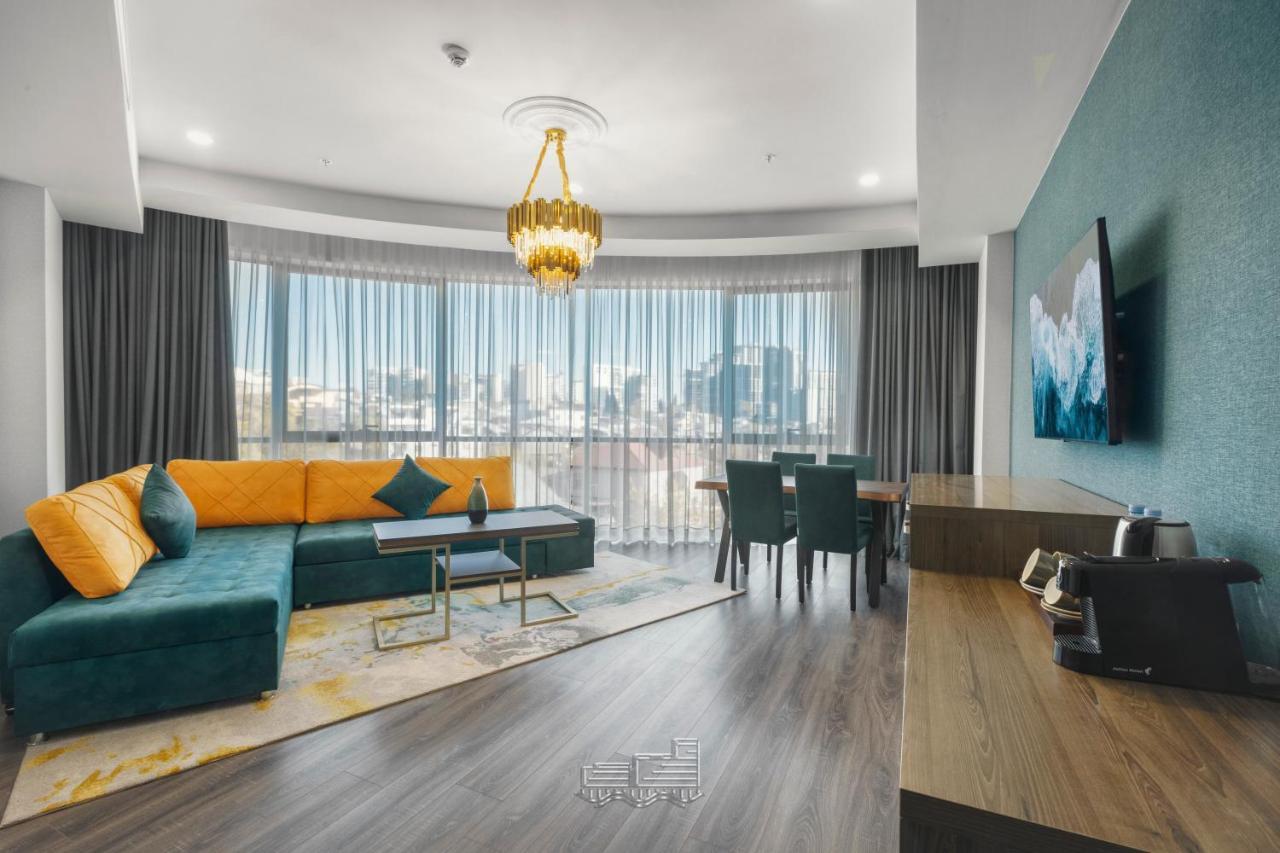 Royal Tulip Hotel & Casino, Τυφλίδα Εξωτερικό φωτογραφία Suite at the hotel